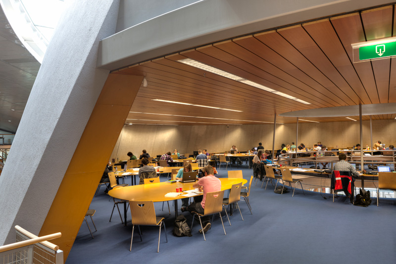 Delft, NL: TU Zentralbibliothek innen, Ebene 1 (Mecanoo-Architekten 1998)